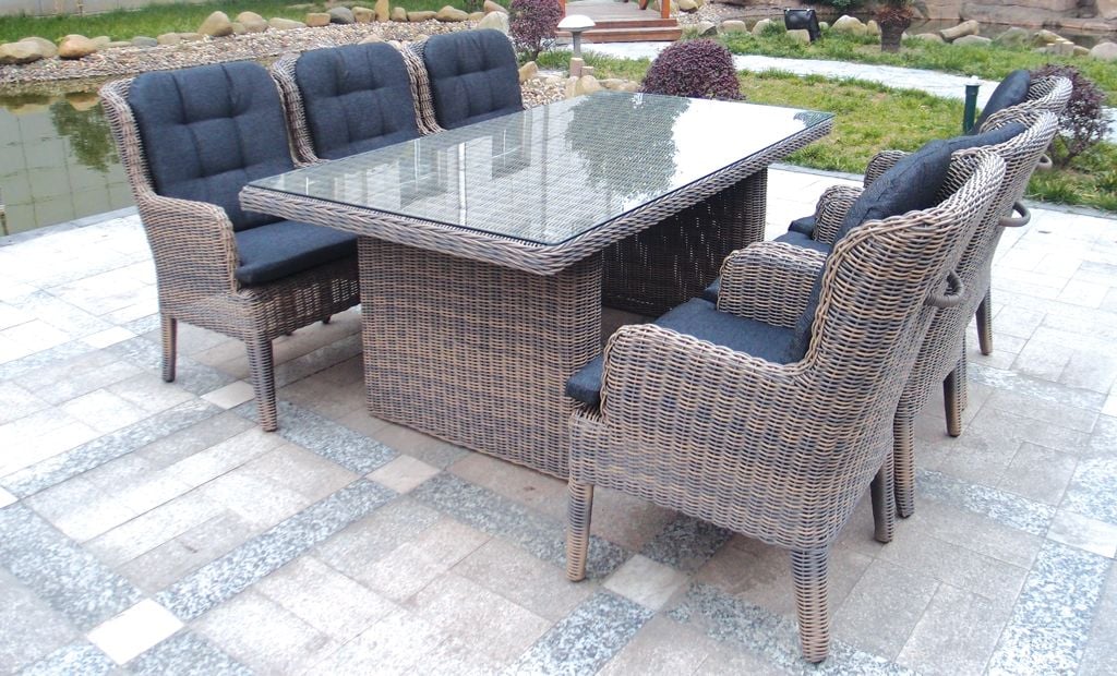 VİTELLO BELMONT RATTAN MASA & SANDALYE